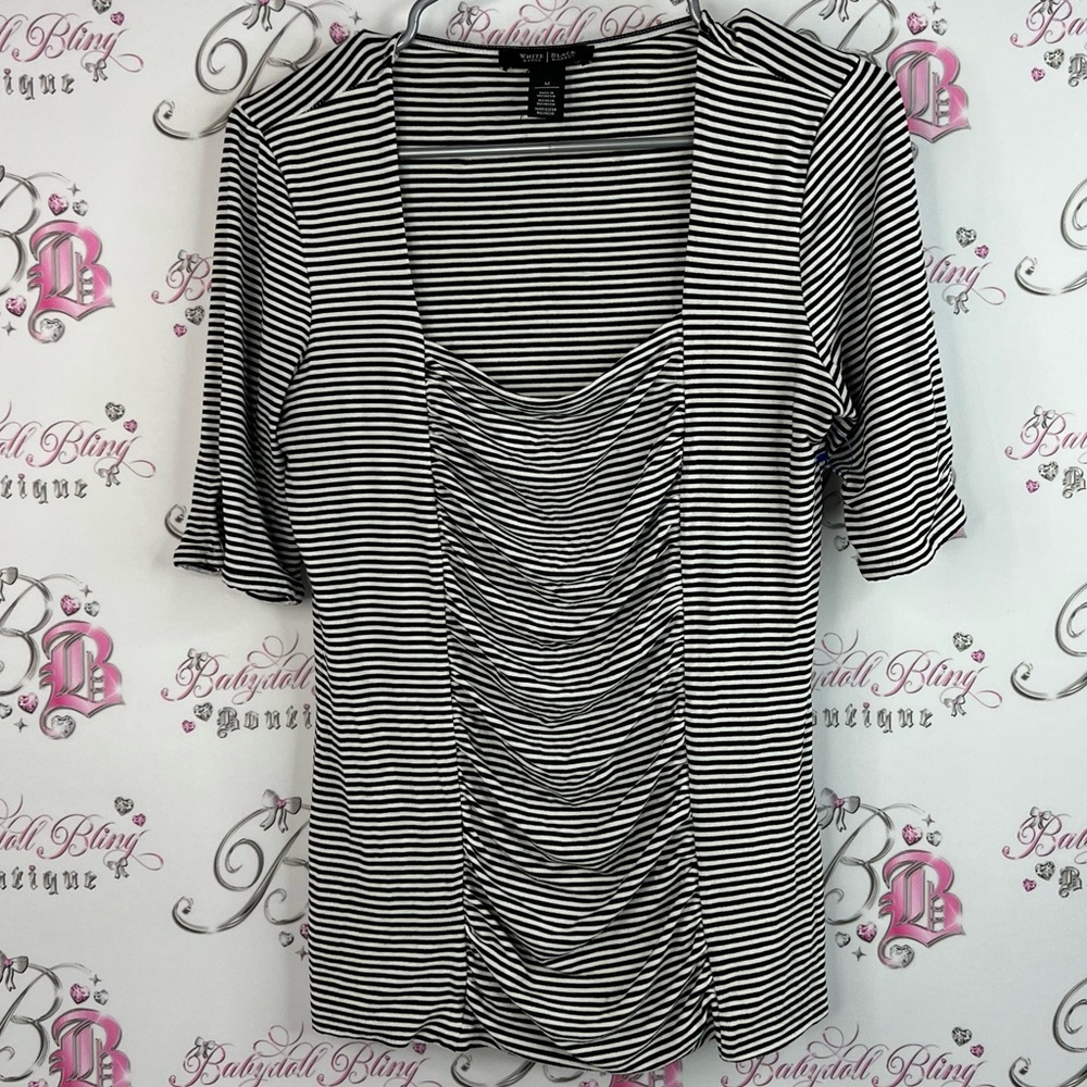 White House Black Market Tshirt tee swoop short sleeve Ruched Striped Top